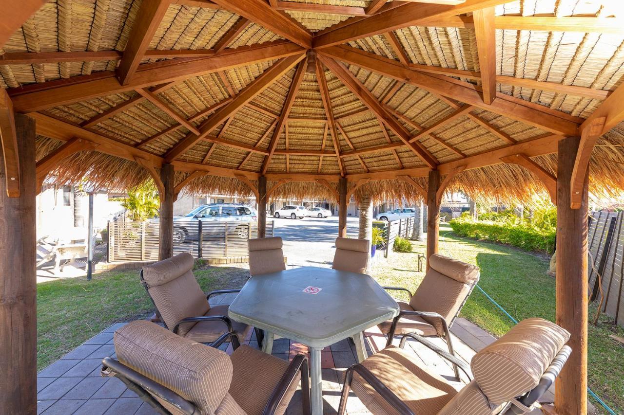 Tuncurry Motor Lodge Екстериор снимка
