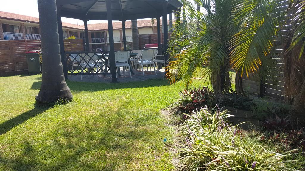 Tuncurry Motor Lodge Екстериор снимка