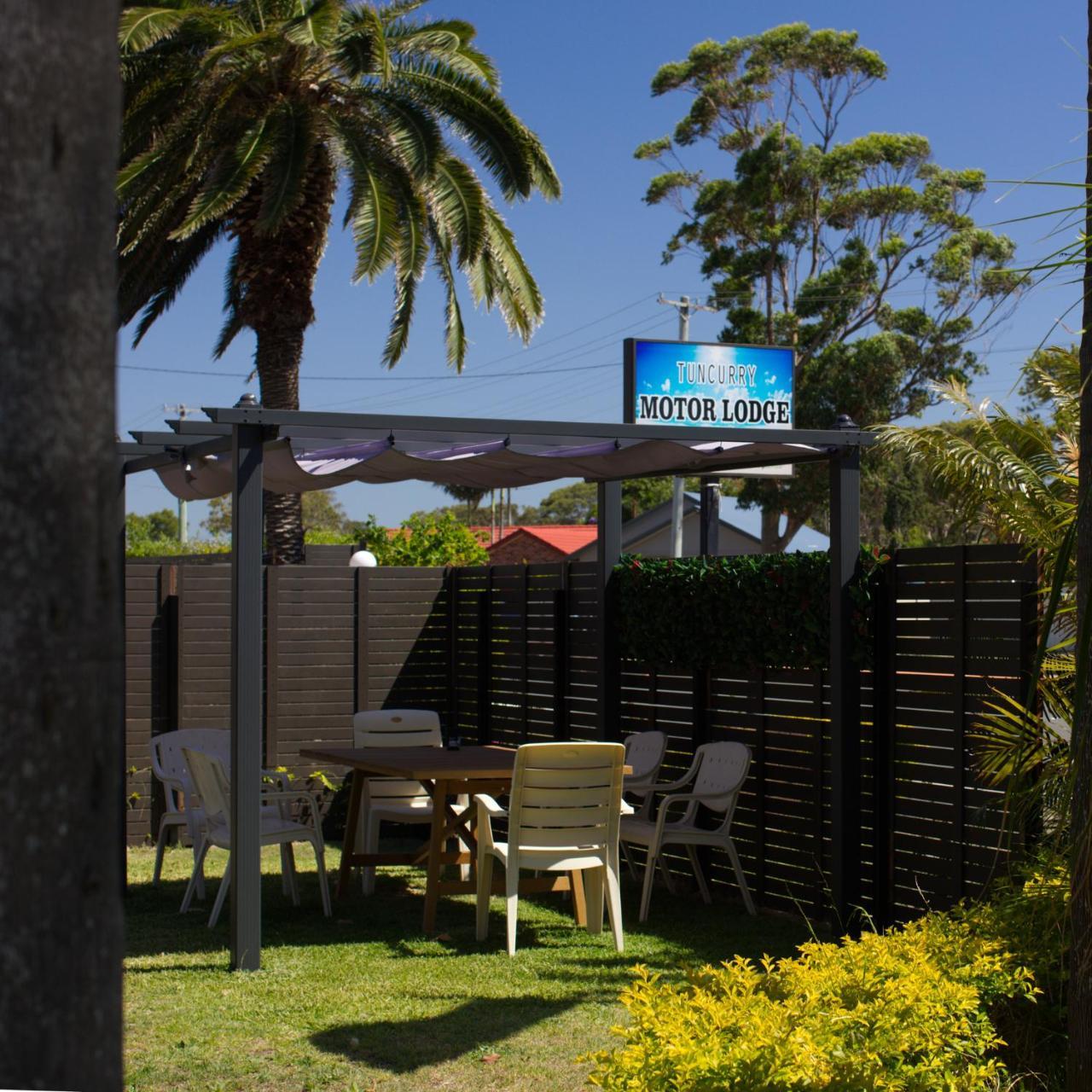 Tuncurry Motor Lodge Екстериор снимка